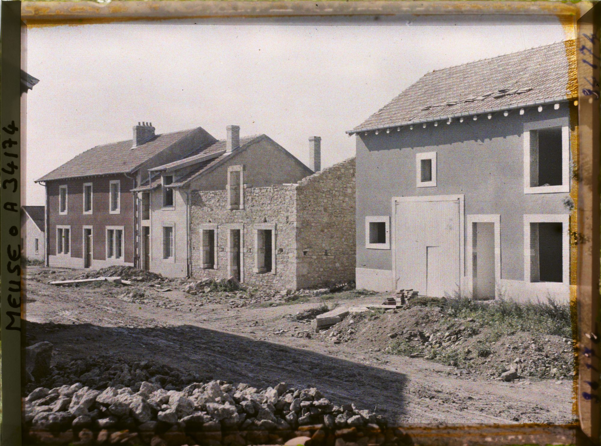 Image représentant France, Apremont, Reconstruction