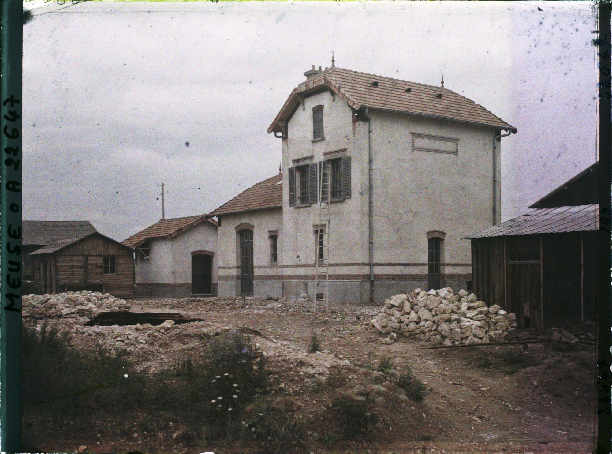 Image représentant France, Regneville, La Gare de Regneville reconstruite
