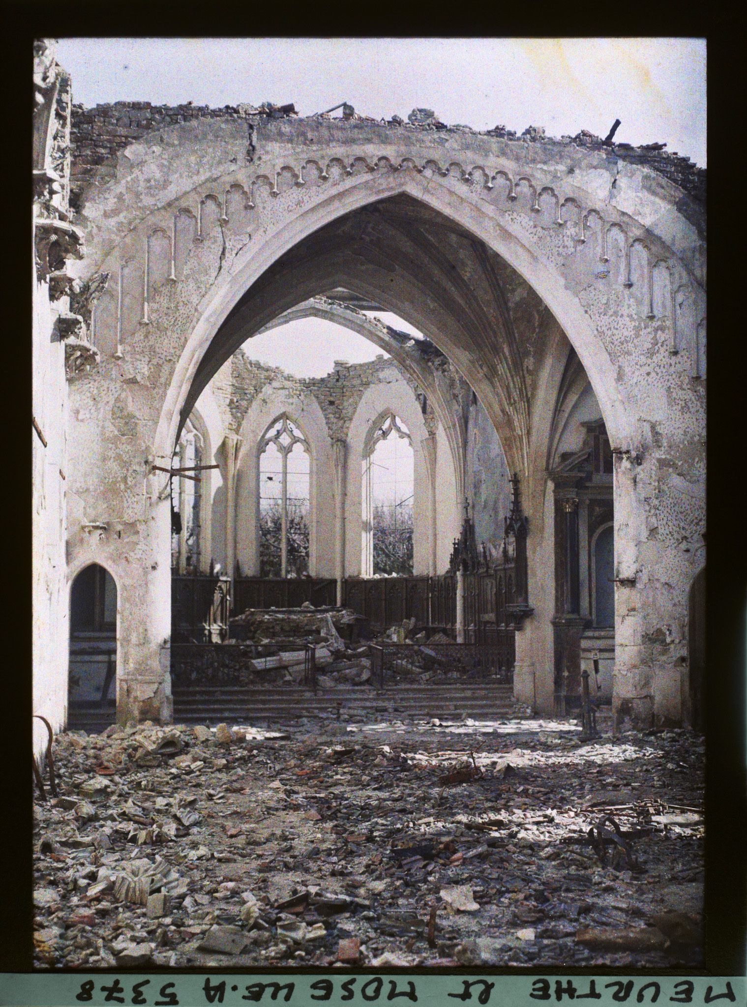 Image représentant France, Haraucourt, Intérieur de l'Eglise