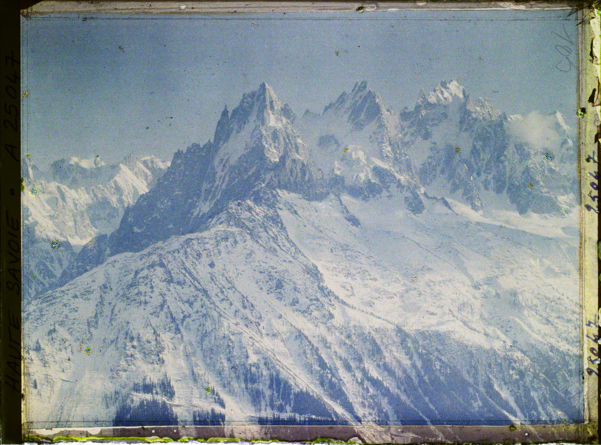 Image représentant France Les Alpes, Vue prise de la Flégère. Aiguilles Le Charmoz, la Blaitière et du Plan