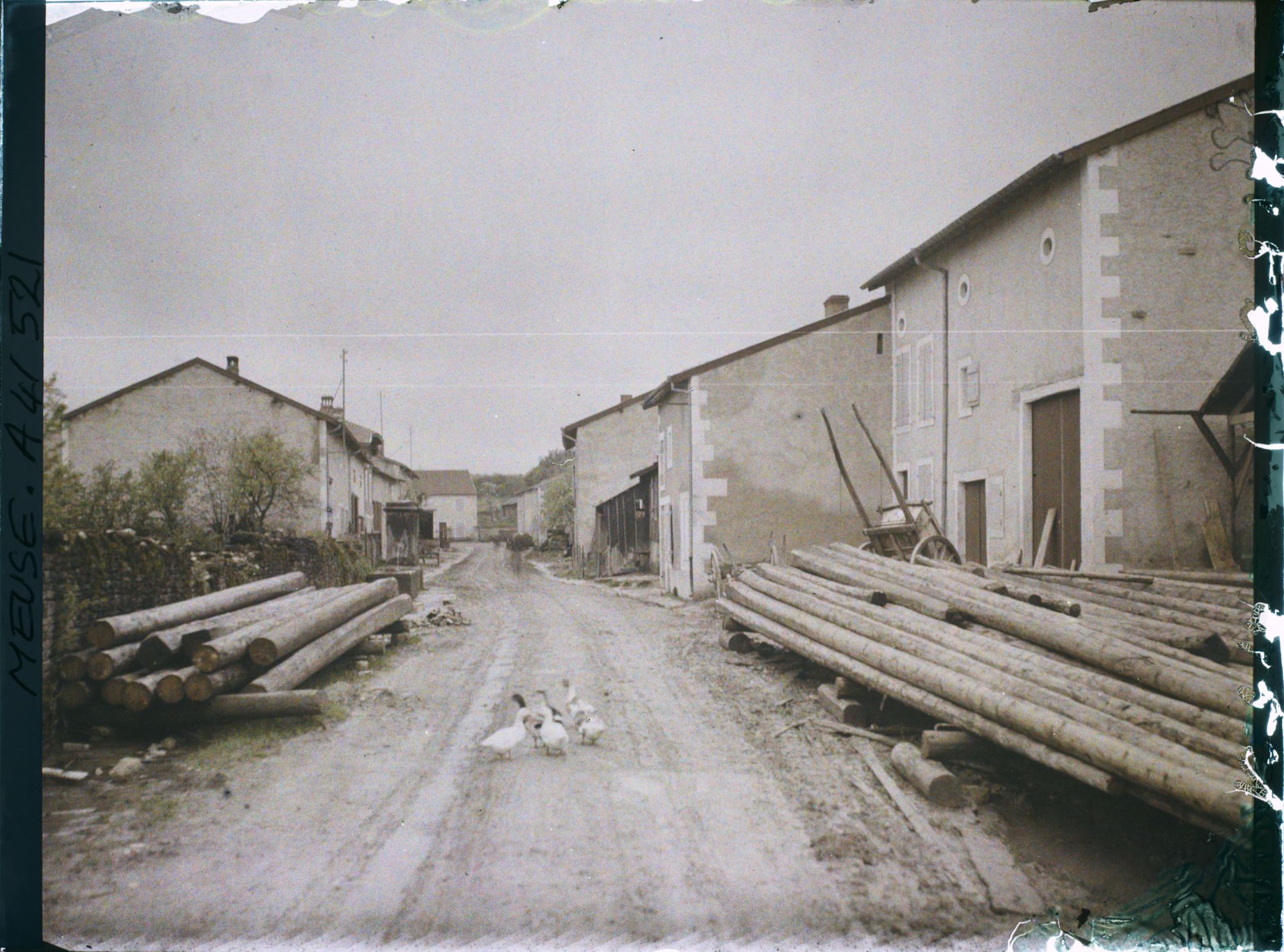 Image représentant France, Les Kœurs la Grande, Reconstructions