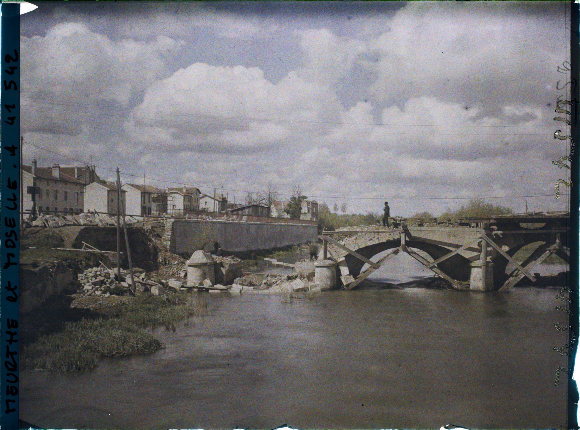 Image représentant France, Nomény, Une vue sur la Seille