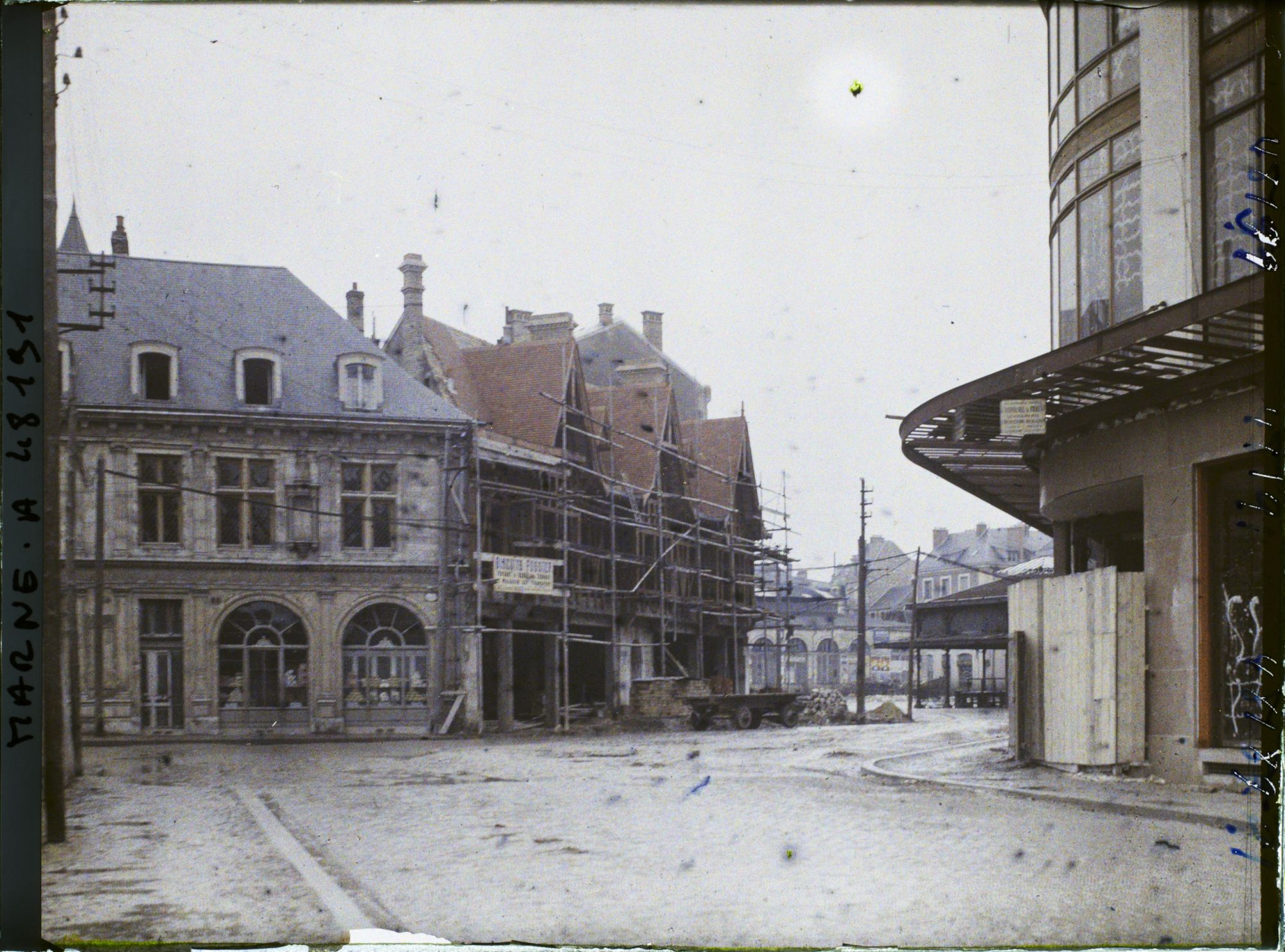 Image représentant France, Reims, Vue vers la Place du Marché
