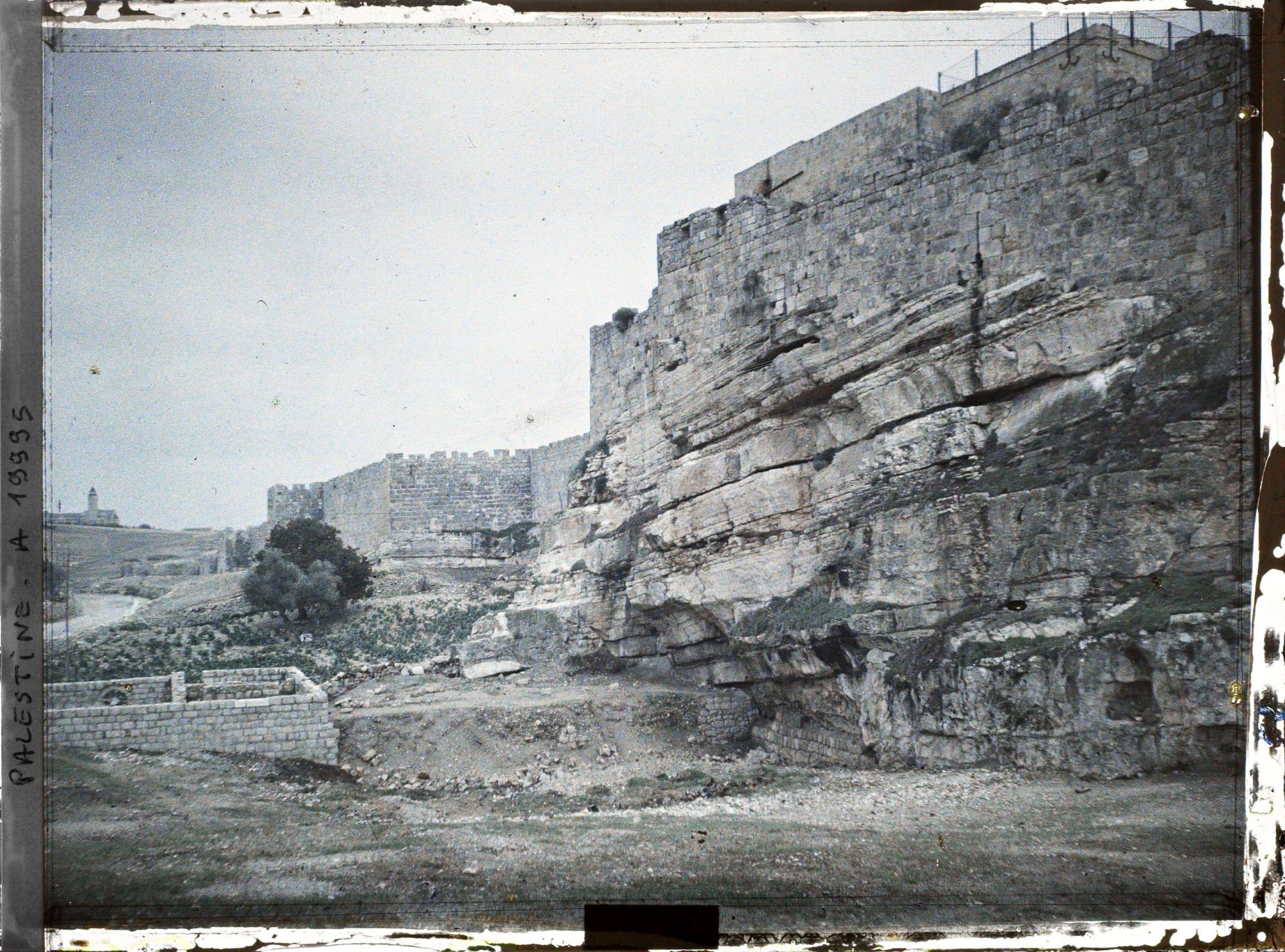 Image représentant Remparts nord de l'enceinte de la vieille ville