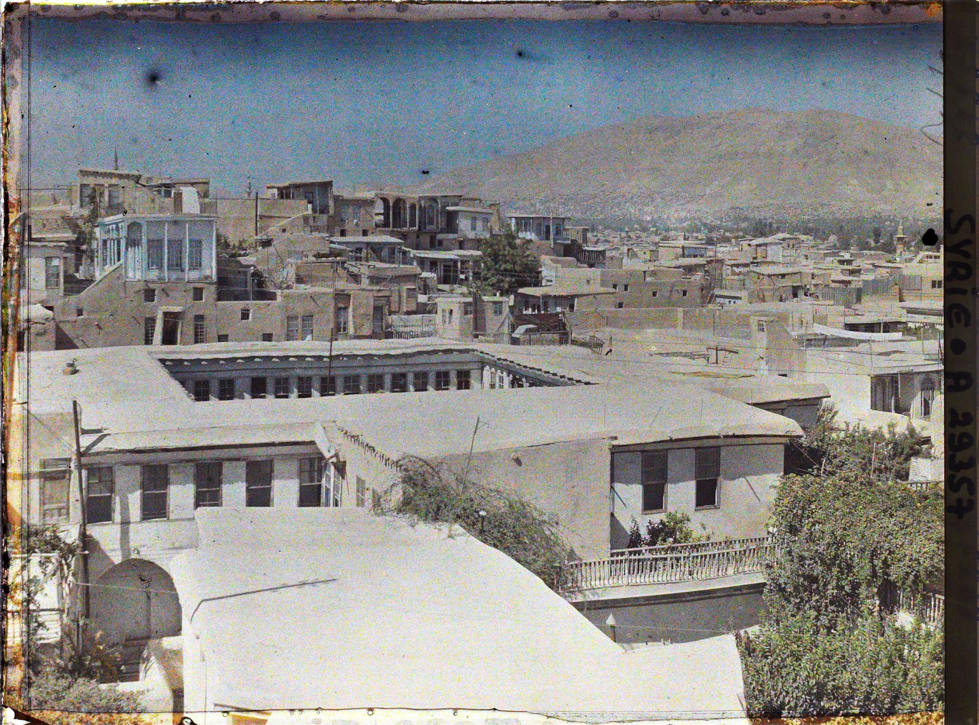 Image représentant Panorama vers le Djebel Qasyun, au nord-ouest de la ville