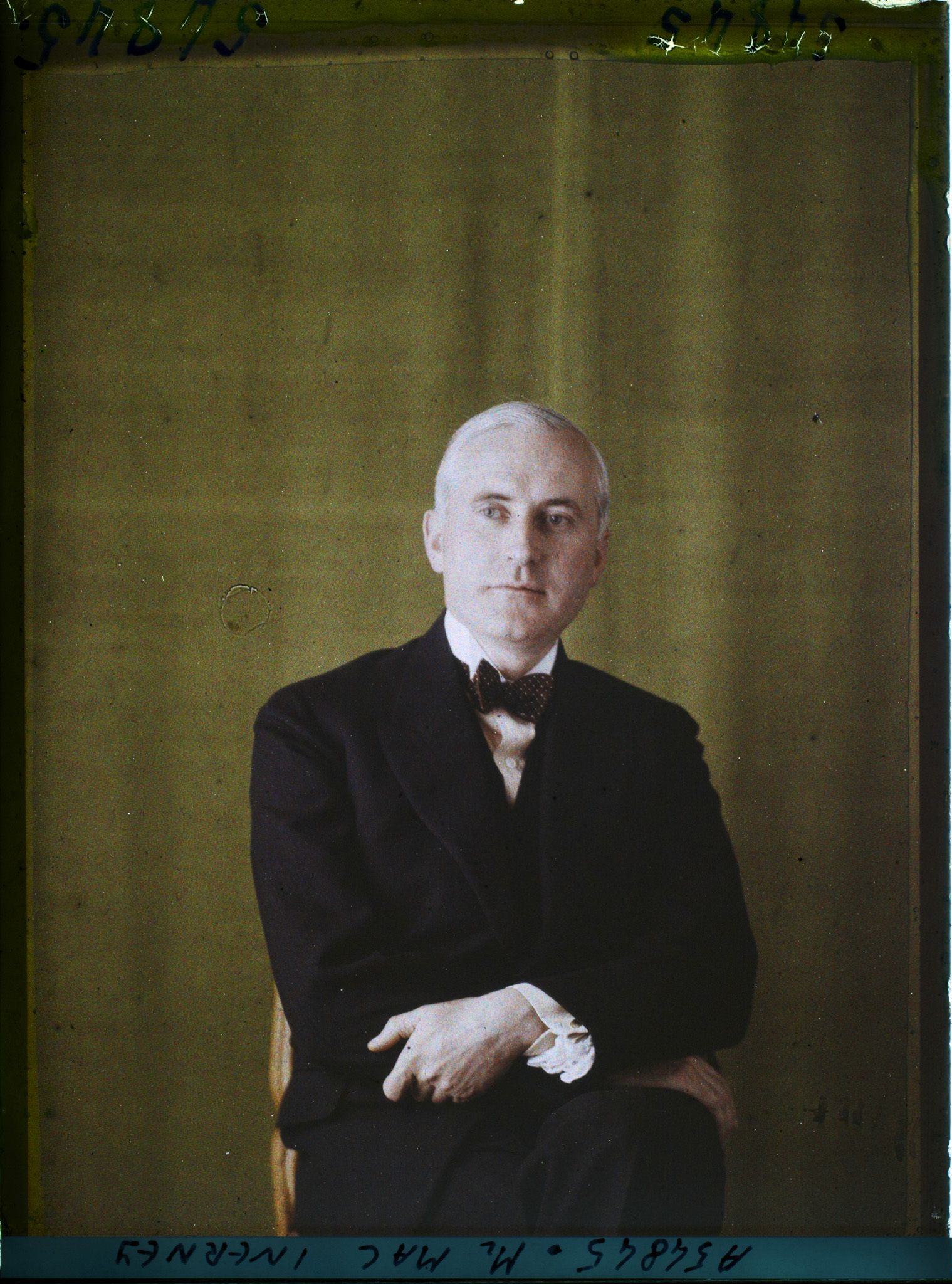 Image représentant https://musee-albert-kahn.s-museum.fr/home/NWQ2OTAwYzNmYjZlZTk1ZWQwODJmMjY4L2dlbmVyaWMtbm90aWNlLXRhYi9hdXRob3JpdHkvNjE3YTc5ZjVjZjhiODk2OGIzMzM3ZDIx/5d6900c3fb6ee95ed082f268/generic-notice-tab/authority/617a79ebcf8b8968b3337310 Monsieur MacInerney