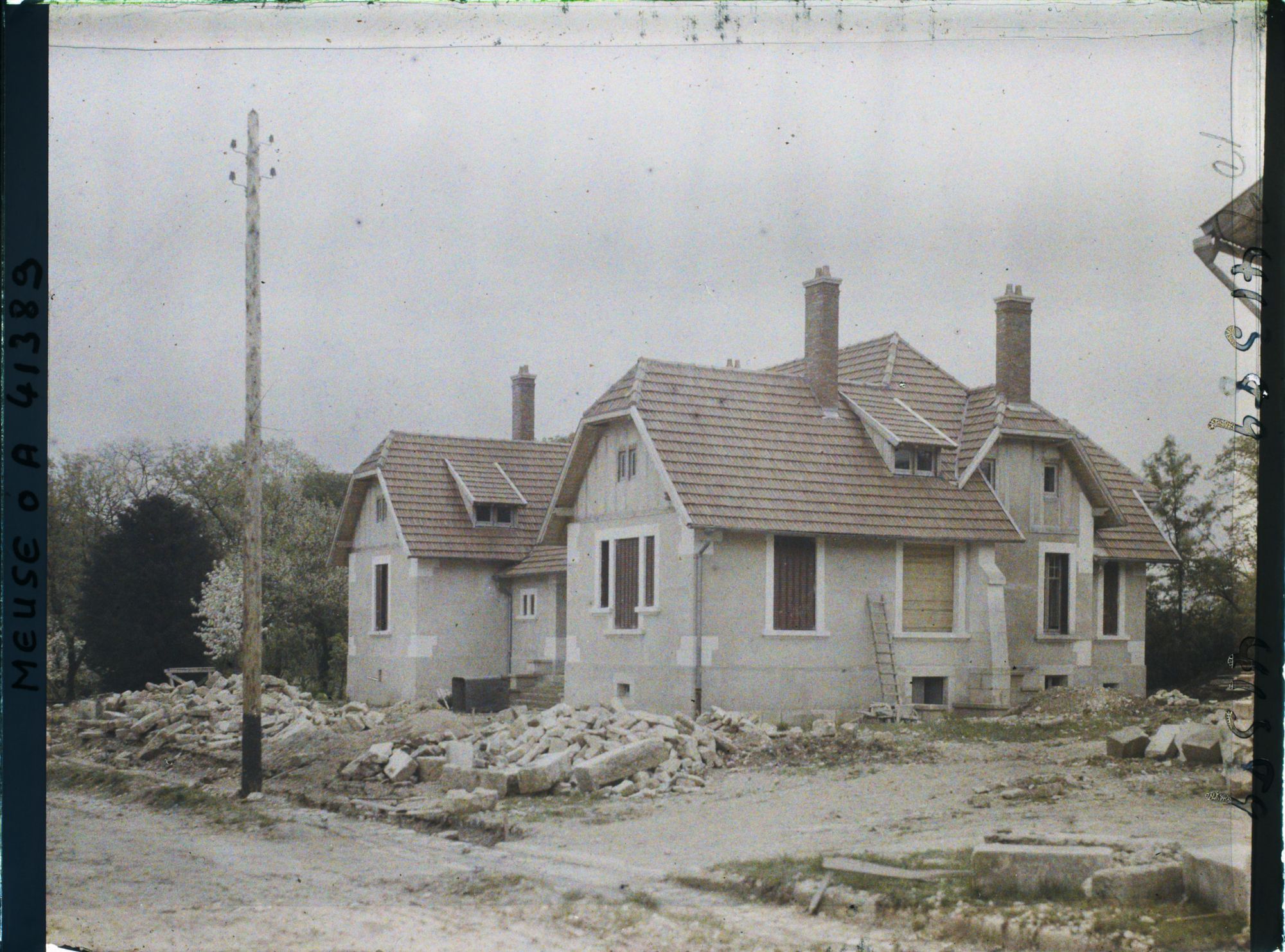 Image représentant France, Billy, Nouvelles Maisons