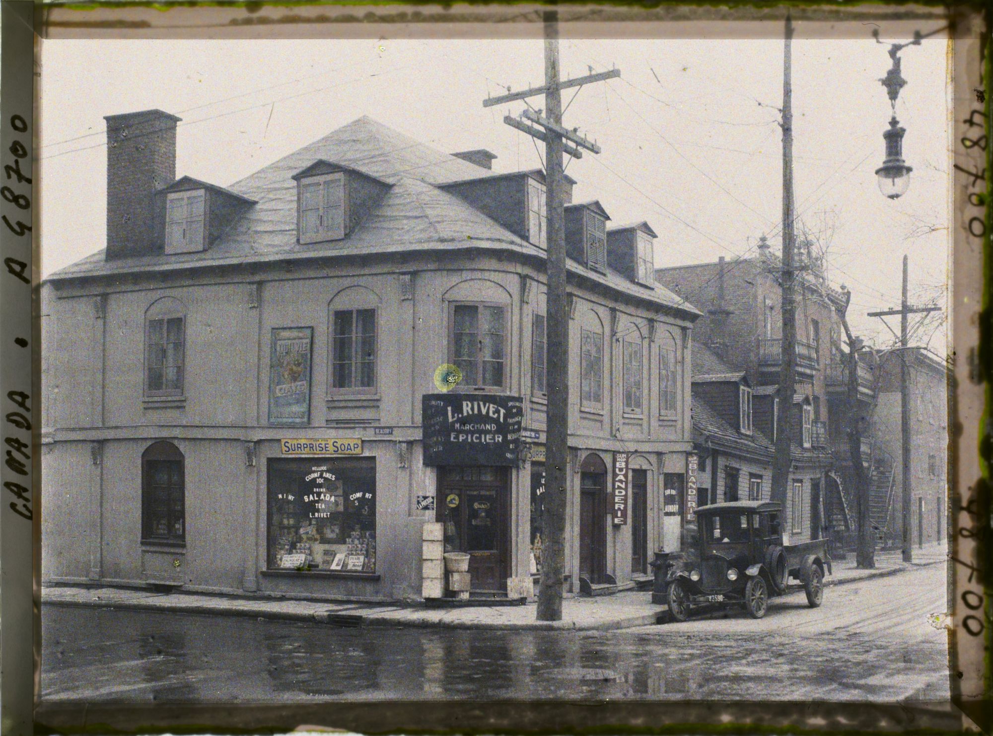 Image représentant Canada, Montréal, Rue de la Gauchetieu, Vieille maison