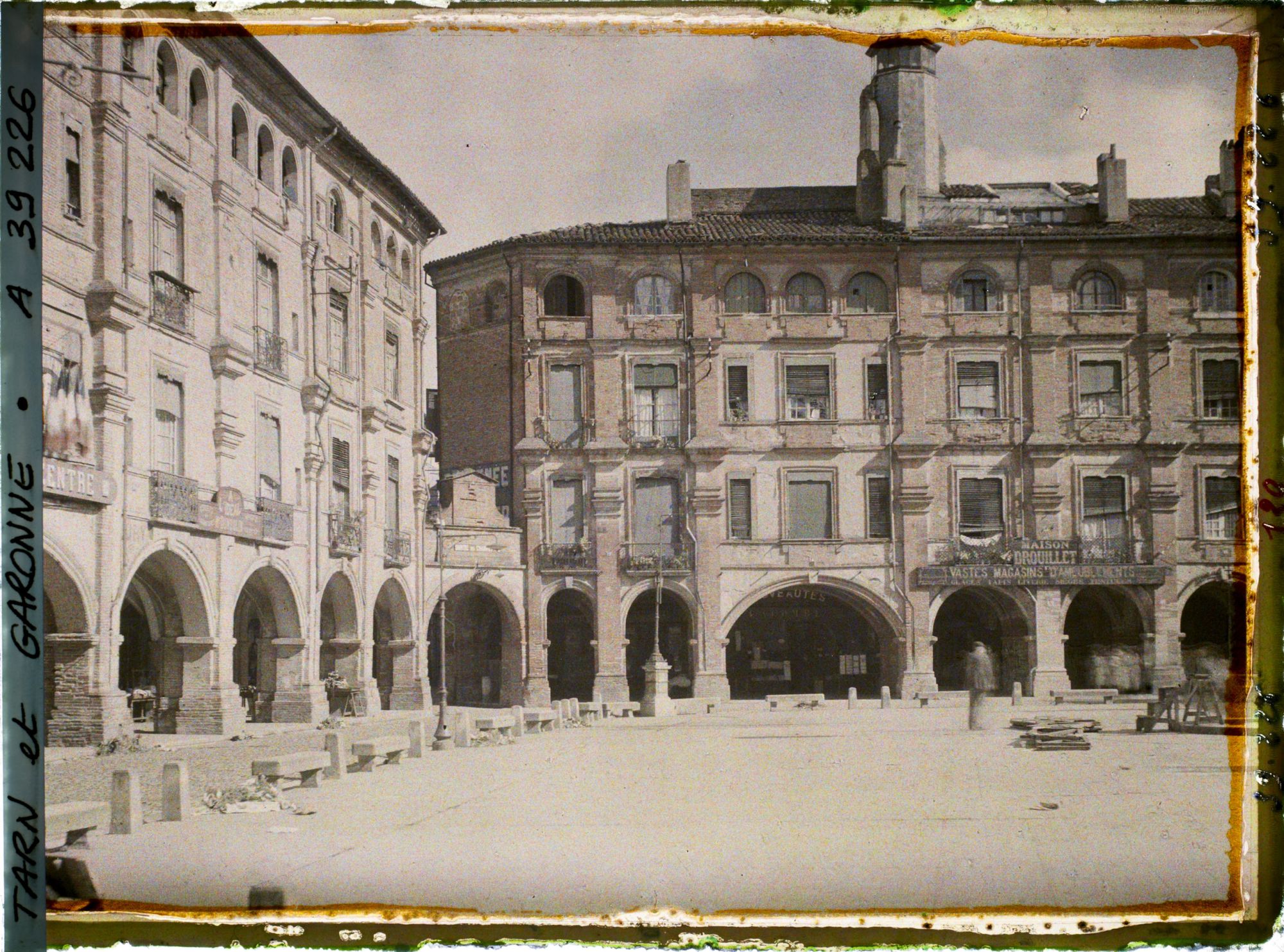 Image représentant La Place Nationale