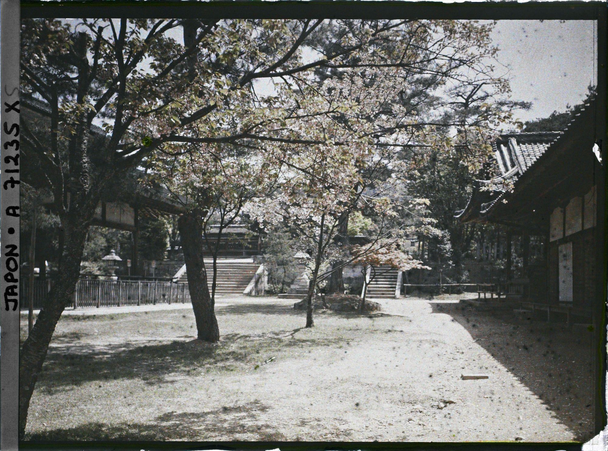 Image représentant Sanctuaire ou temple