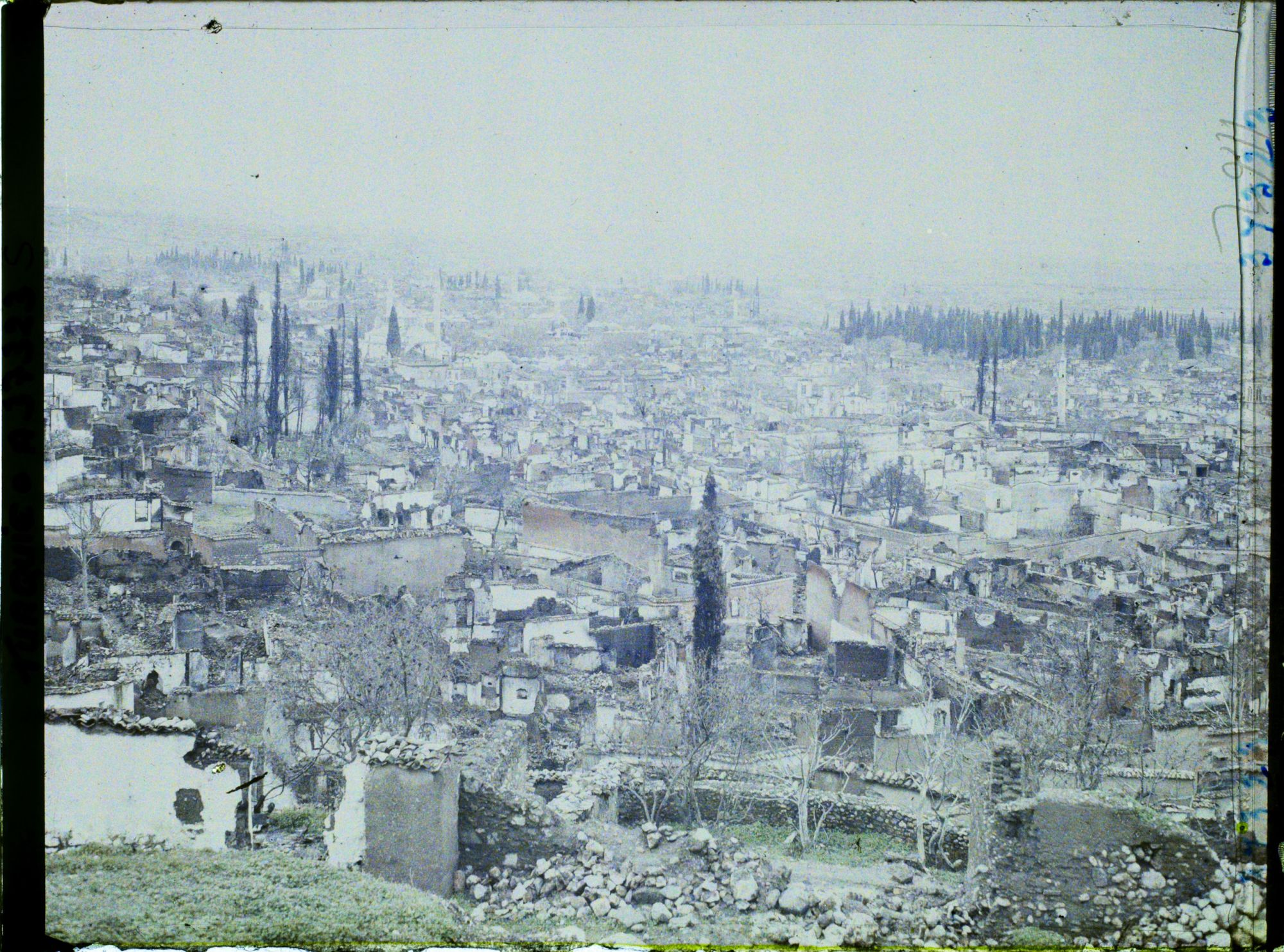 Image représentant Turquie, Magnesie, Panorama sur le Centre de la Ville vers le Centre de la Ville