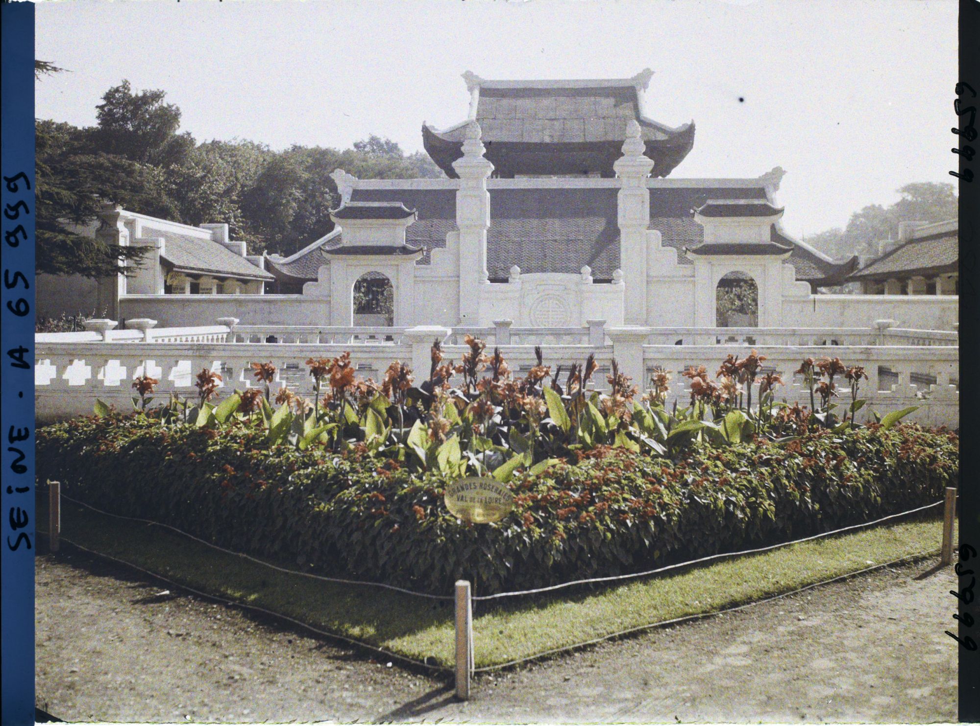 Image représentant L'Exposition Coloniale Internationale de 1931, le pavillon du Tonkin