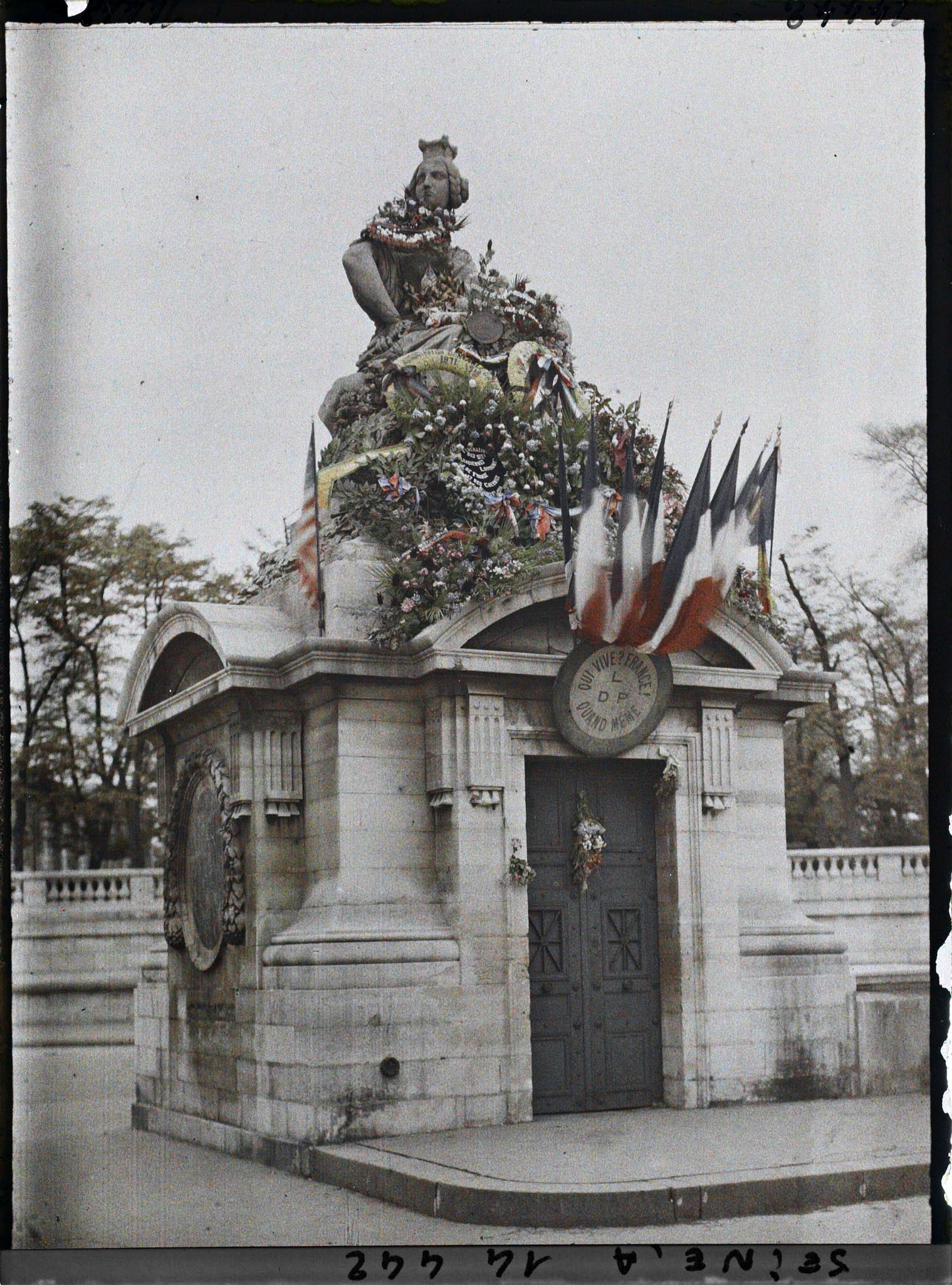 Image représentant La statue de Strasbourg place de la Concorde