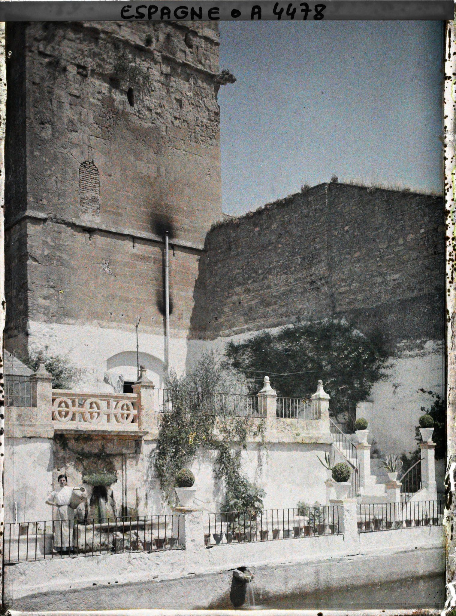 Image représentant Espagne, Cordoue, Fontaine de l'Aleazav
