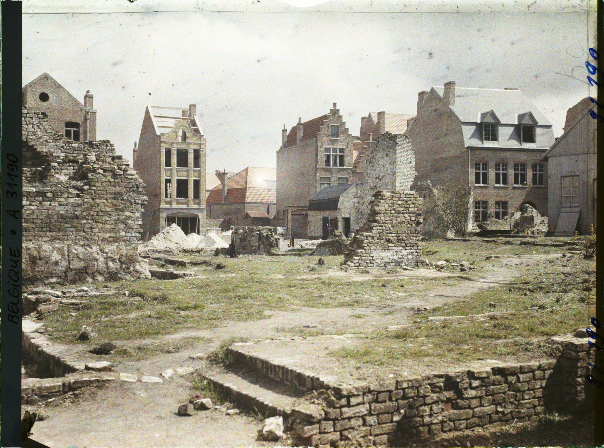 Image représentant Belgique, Ypres, Aspect du Quartier de le rue du Beurre