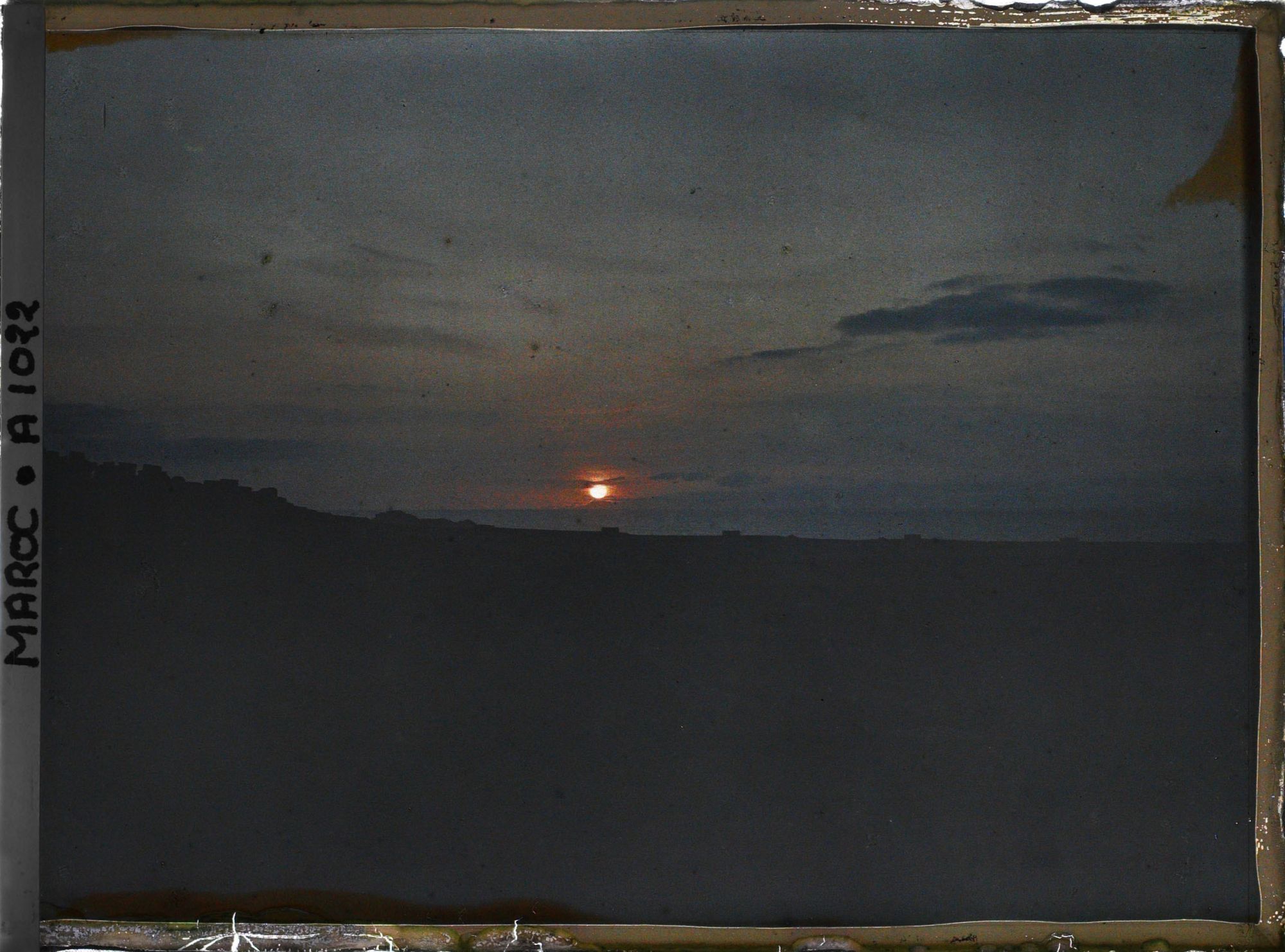 Image représentant Coucher de soleil sur l'océan