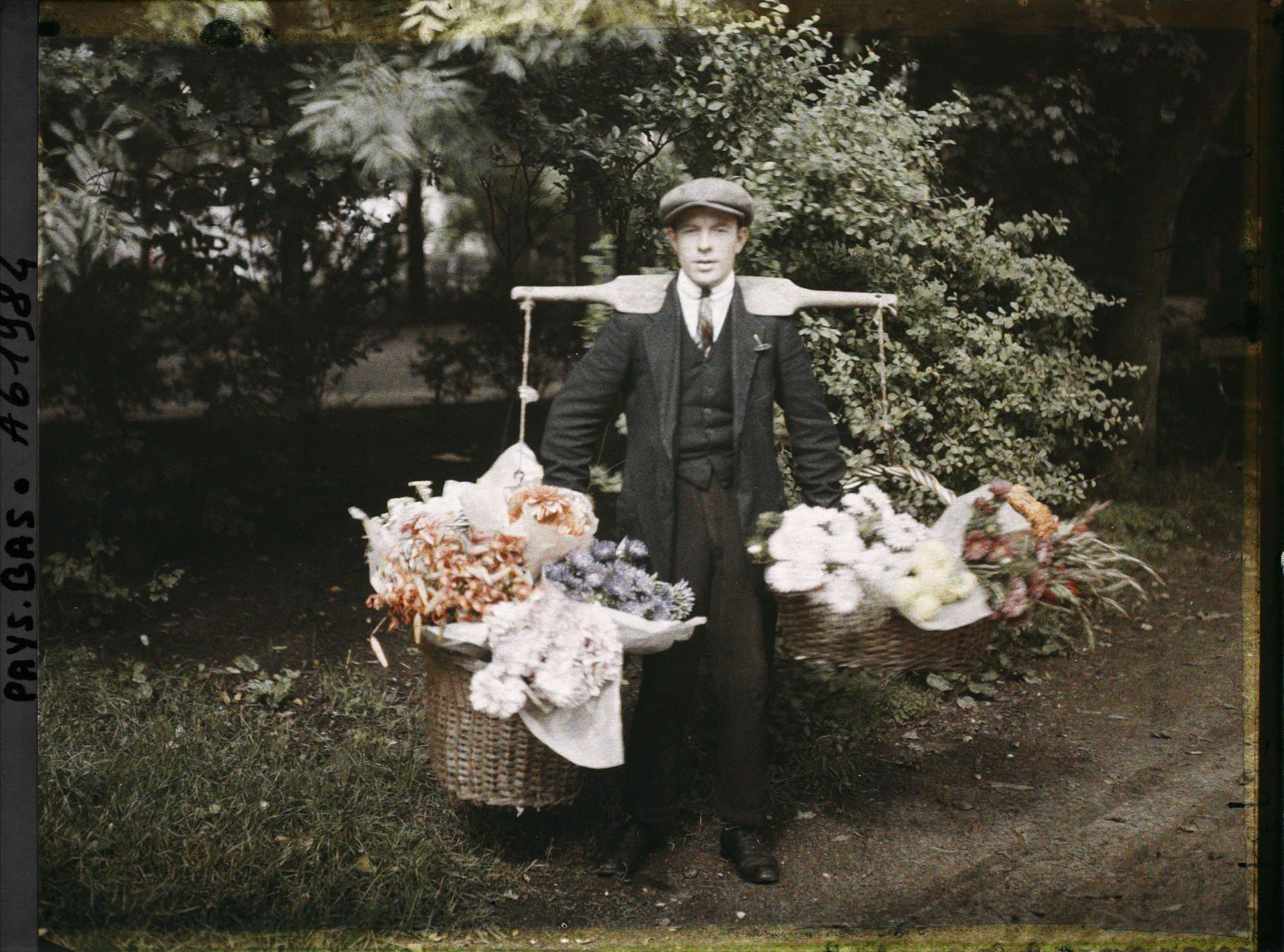 Image représentant Hollande, Scheveningue, Un marchand de fleurs