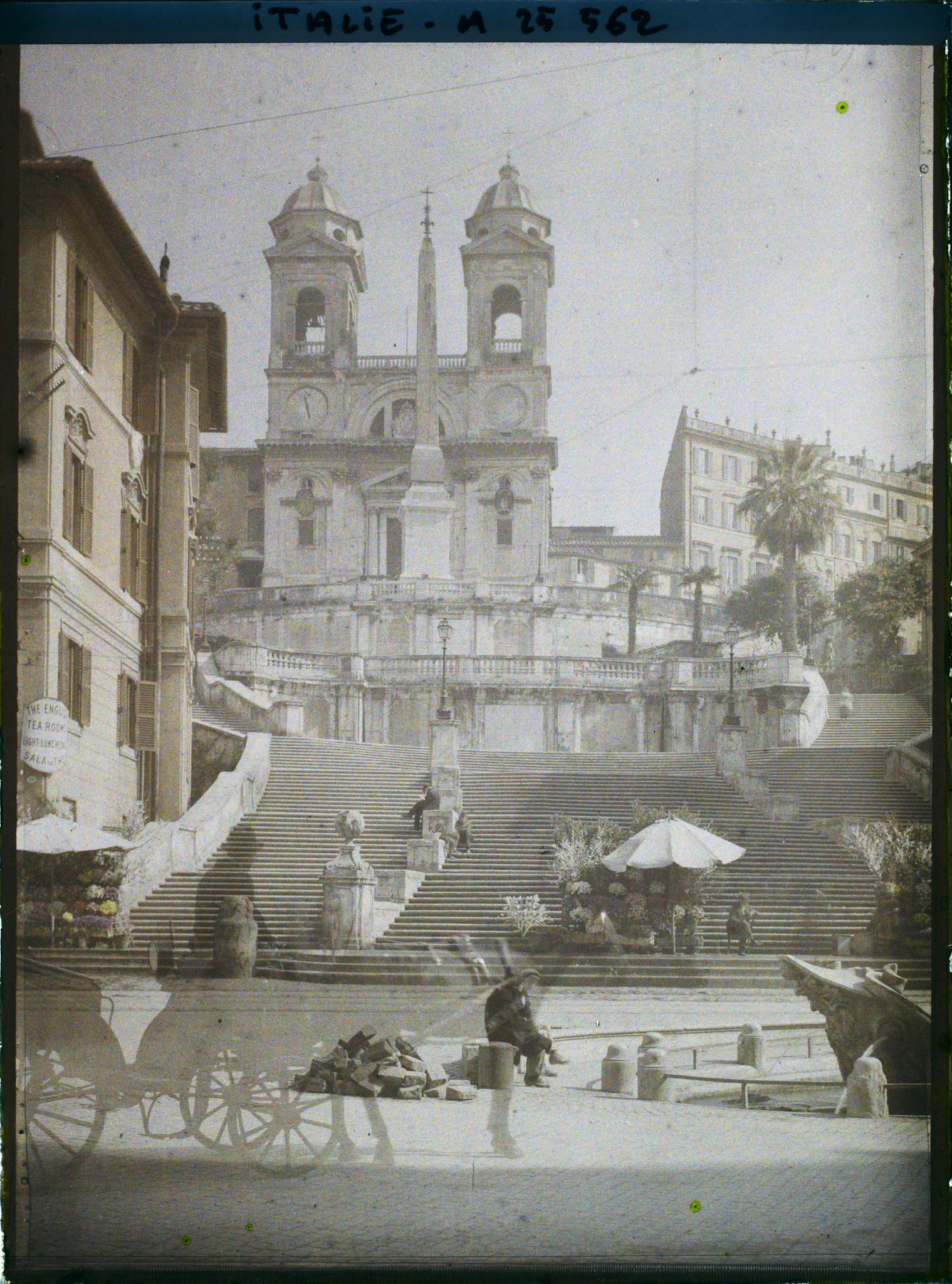 Image représentant Place d'Espagne, église de la Trinité-des-Monts et escalier