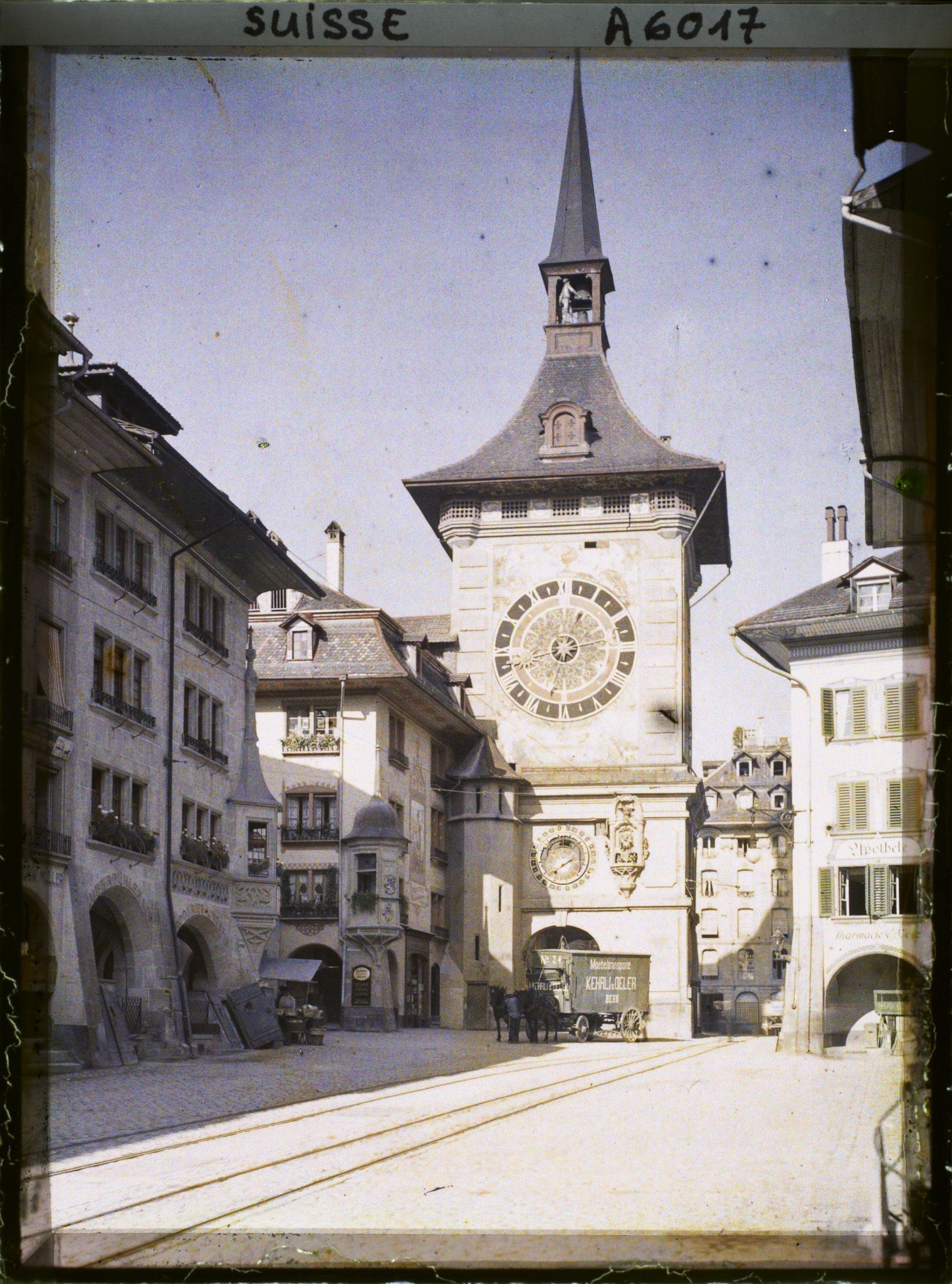 Image représentant La Zytglogge (tour de l'Horloge) depuis la Kramsgasse