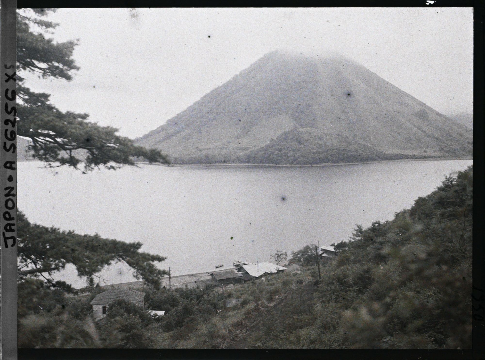 Image représentant Le lac Haruna et le mont Haruna