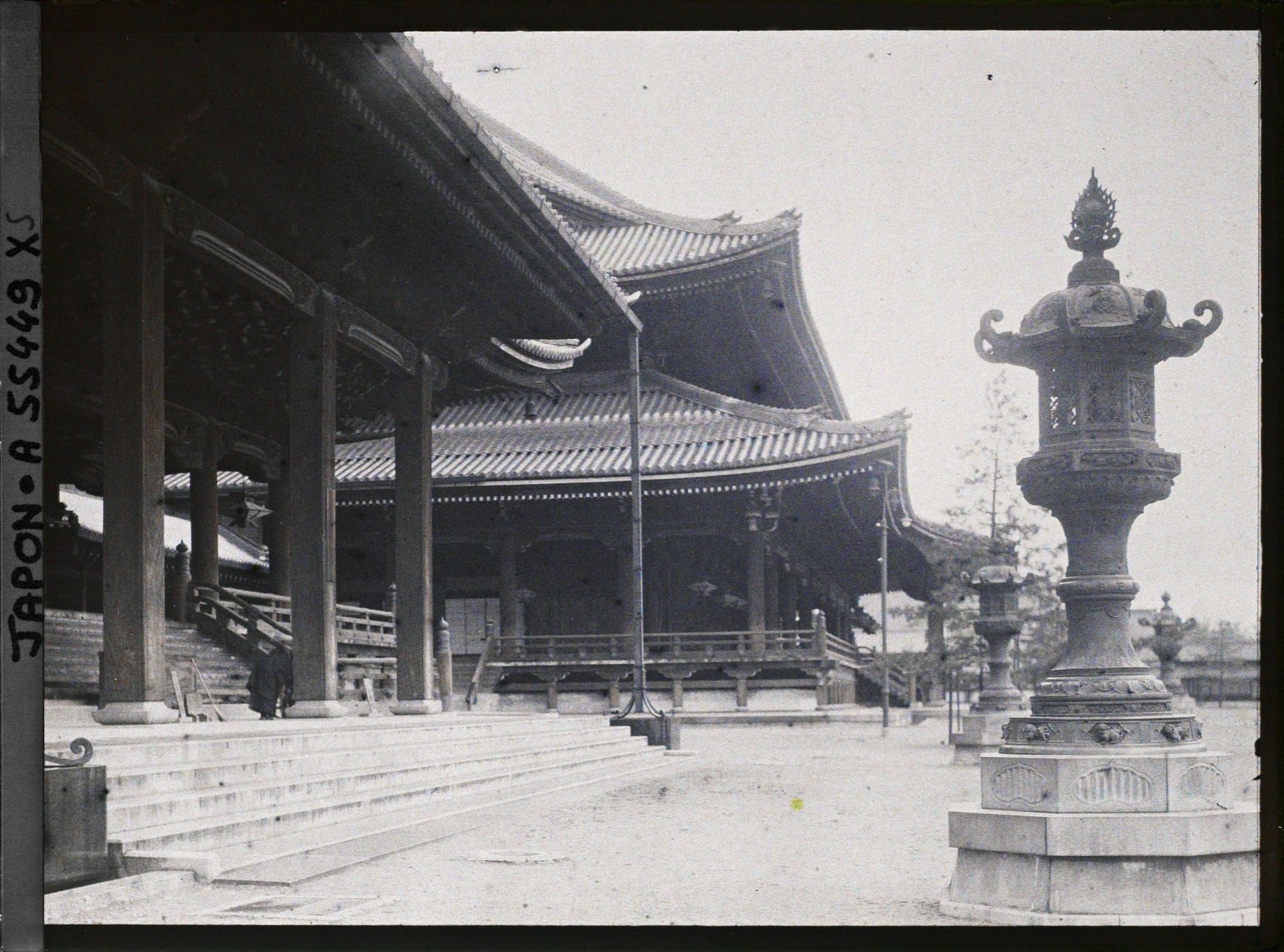 Image représentant Temple Higashi Honganji : La Salle d'Amida (Amida-dô) et la Salle du Fondateur (Goei-dô)