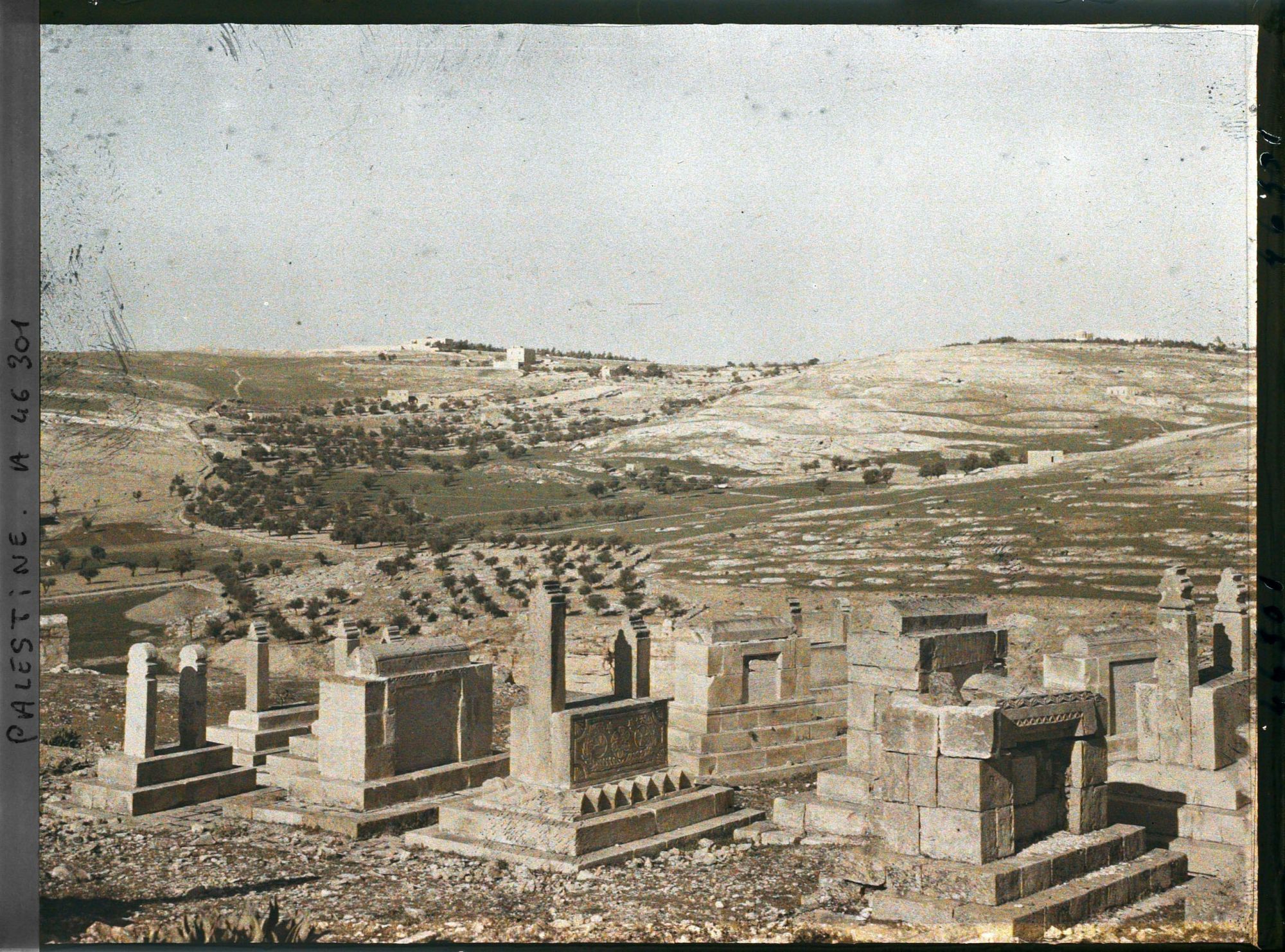 Image représentant Une partie du cimetière musulman