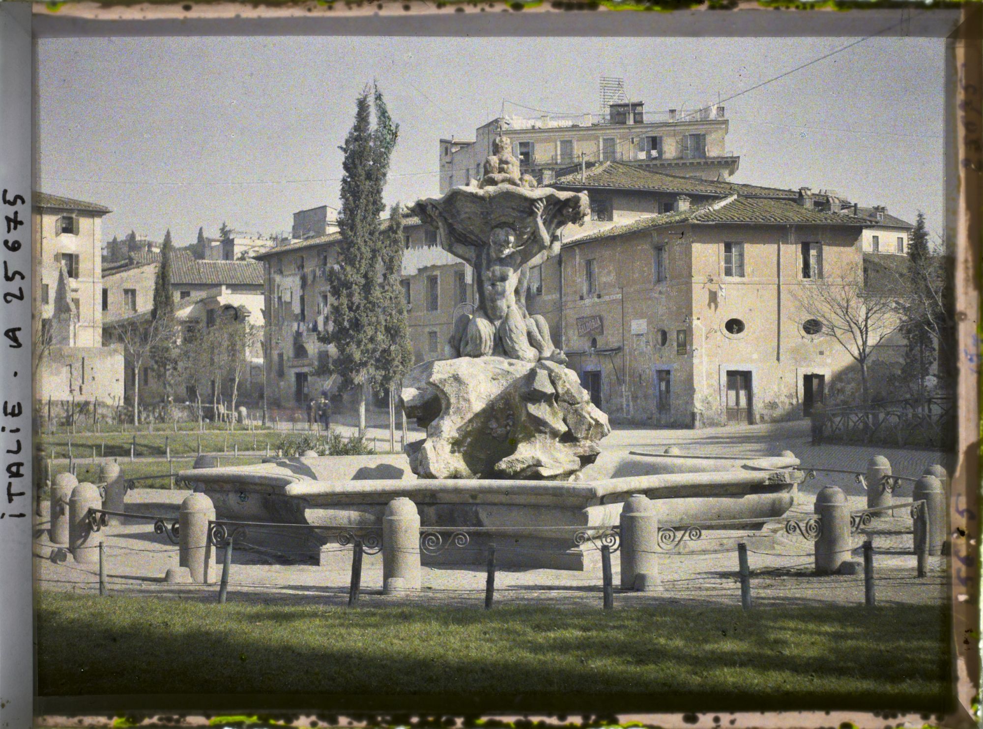 Image représentant Place Bocca della verità et fontaine