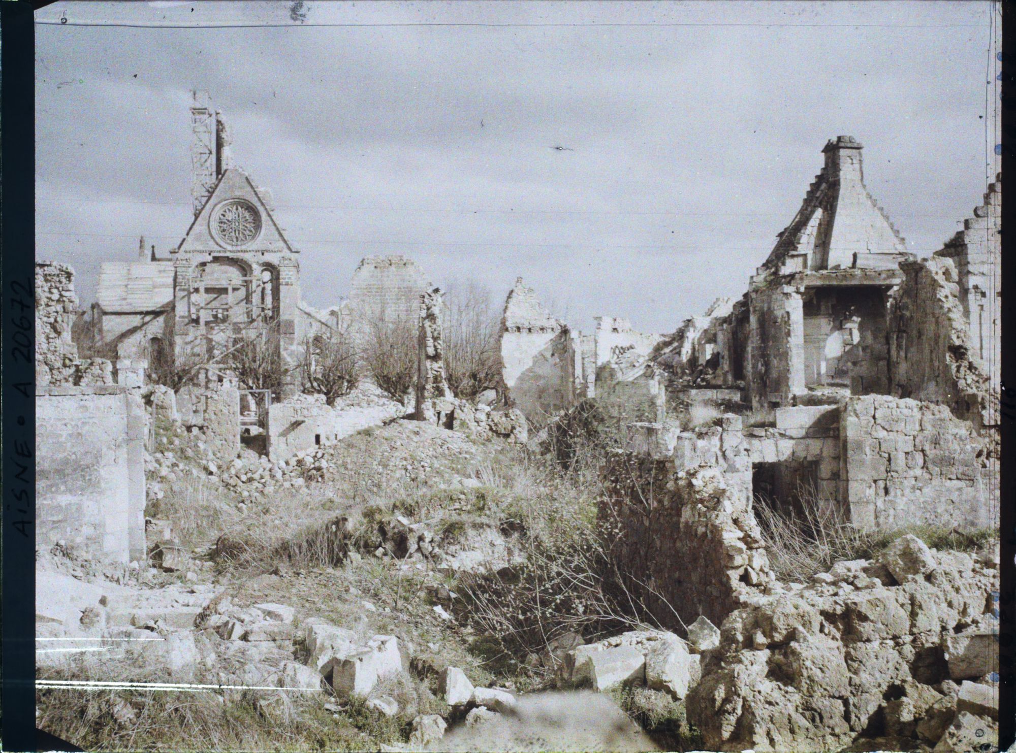 Image représentant France, Vailly, Vue vers l'Eglise