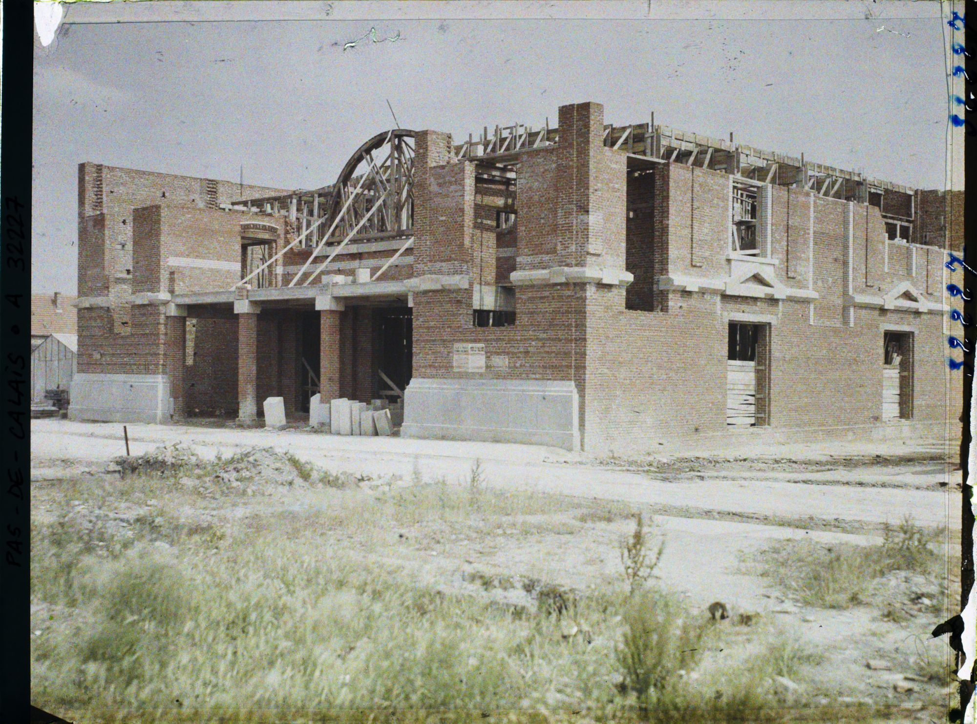 Image représentant France, Lens, Reconstruction de la maison du Peuple