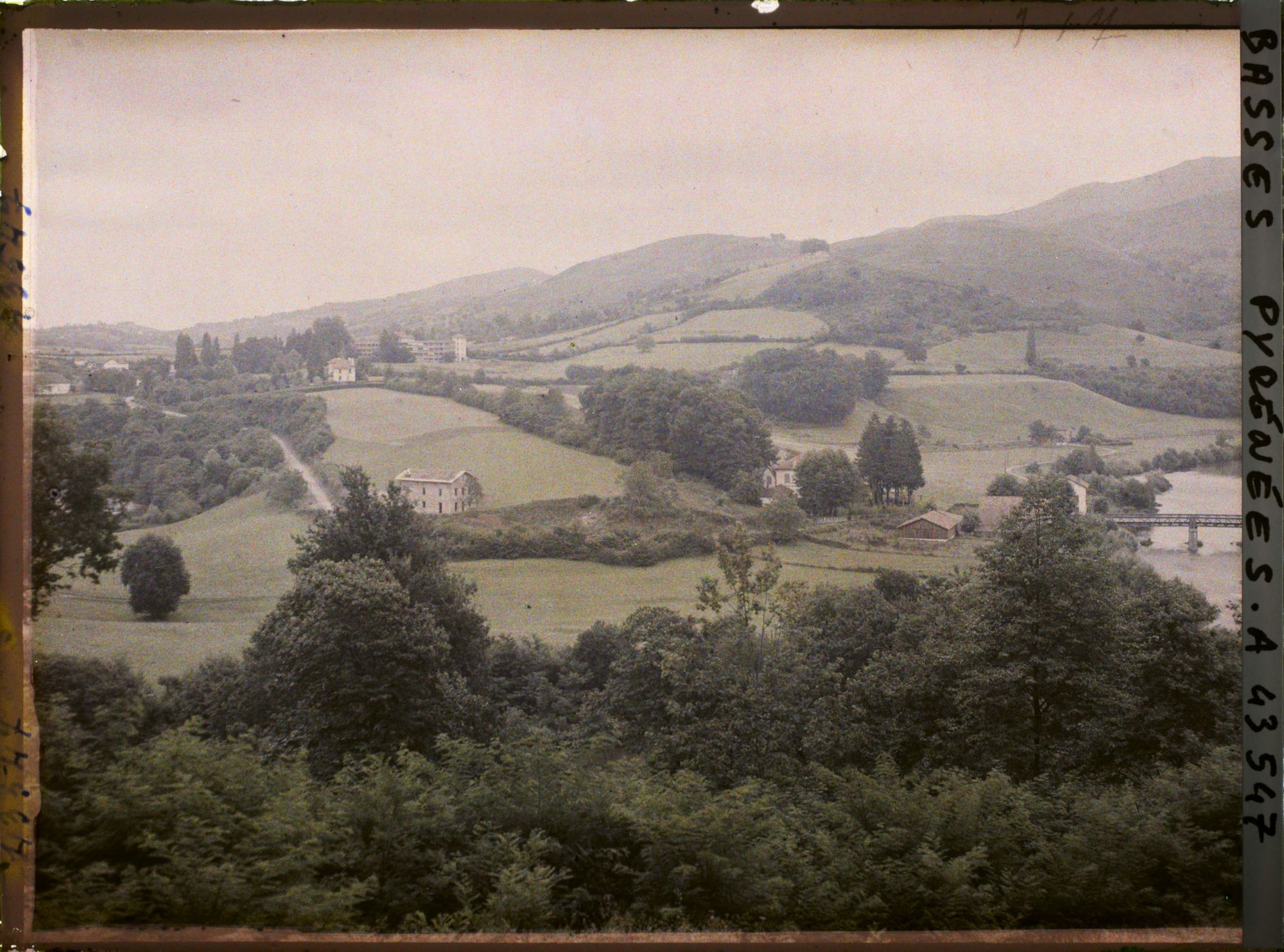Image représentant France, Cambo, Panorama pris depuis le Haut - Cambo