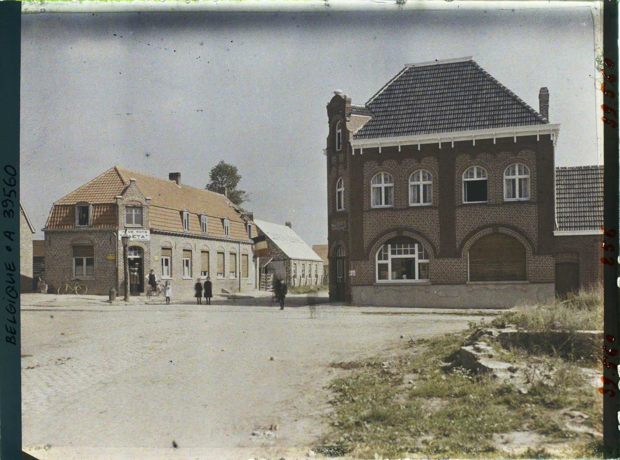 Image représentant Belgique, Font d'Houthulst, Reconstruction