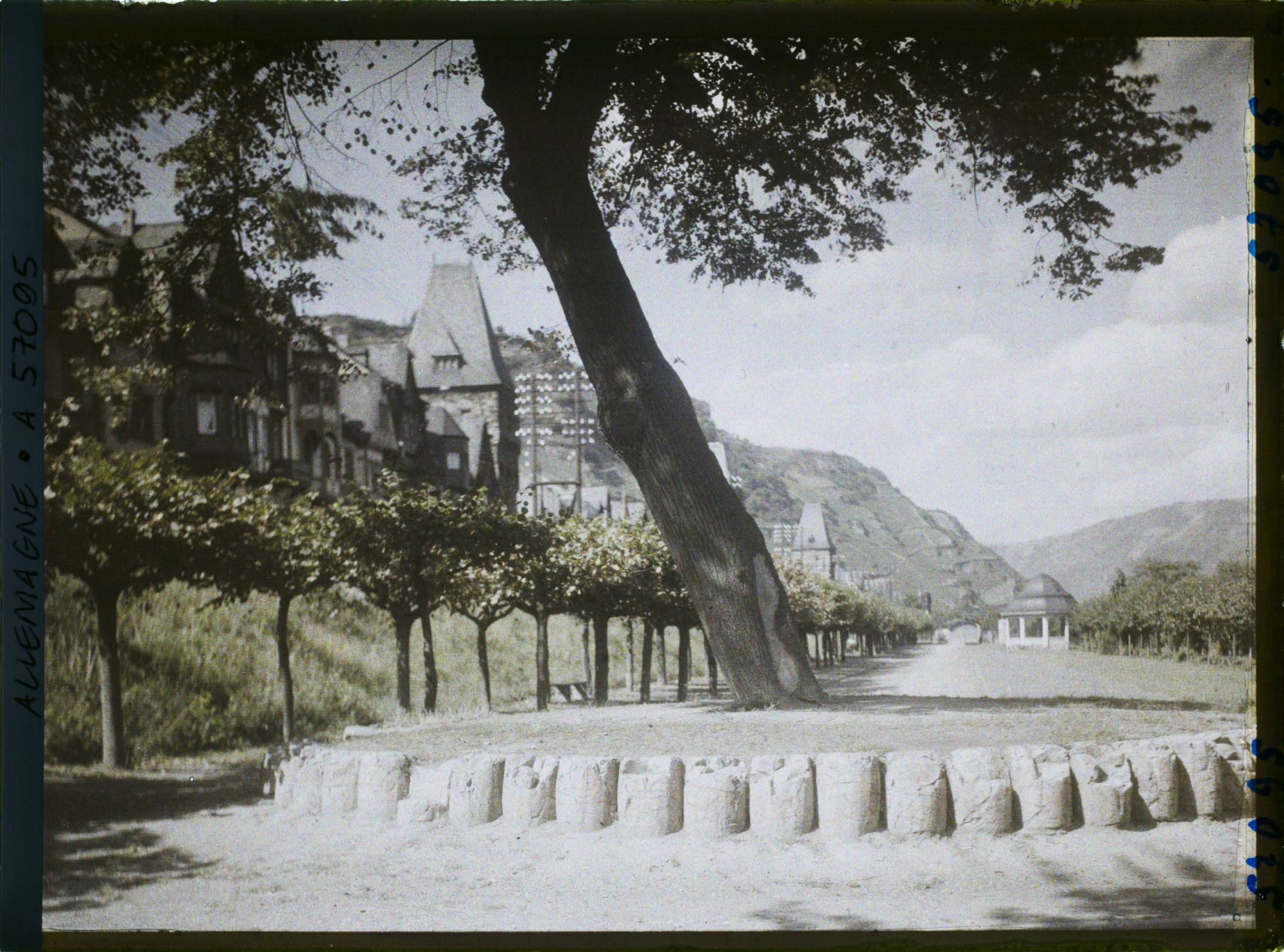 Image représentant Bords du Rhin, Bacharach, Bacharach vues diverses
