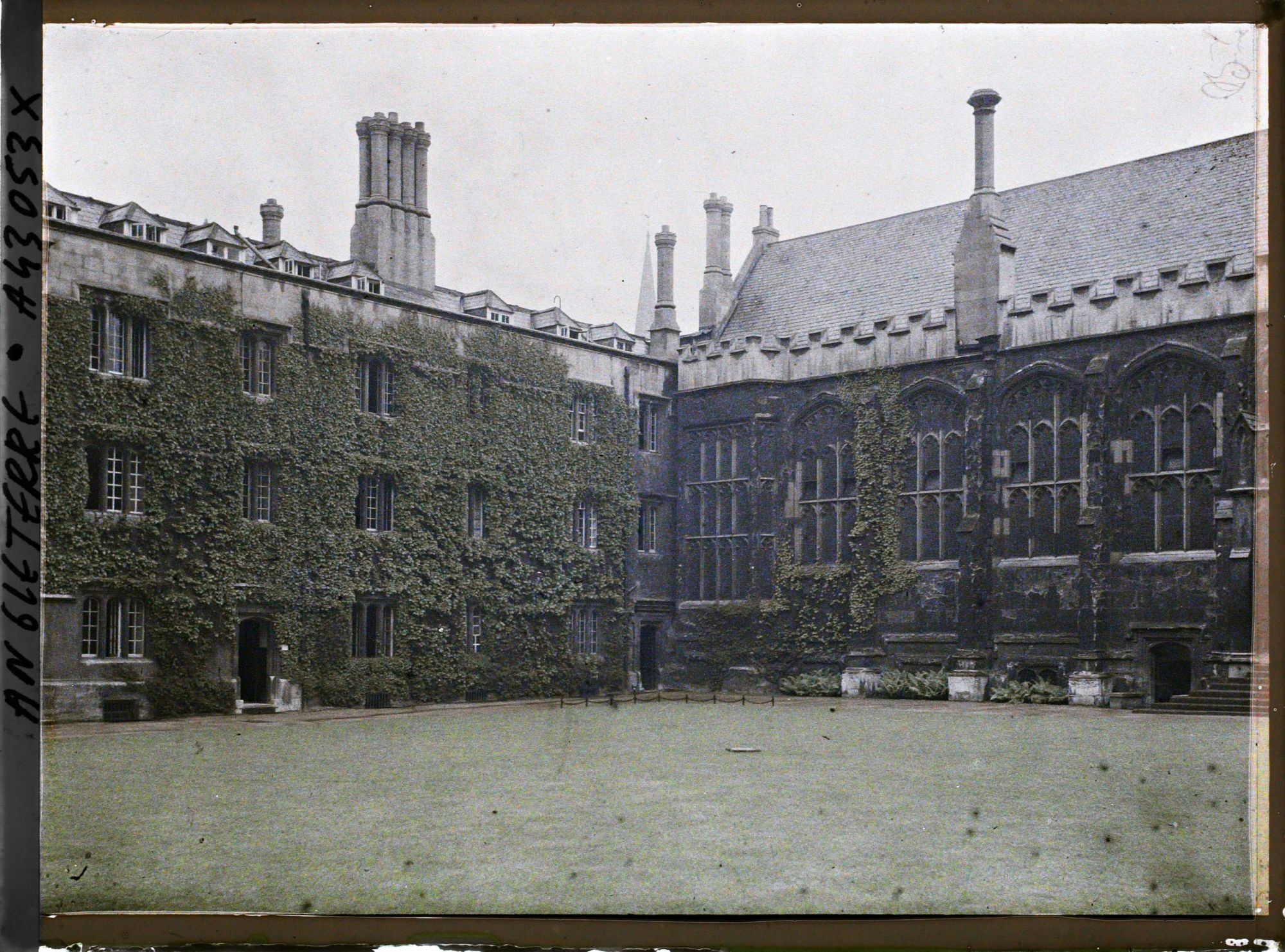 Image représentant Quandrangle Sud du Saint John's College