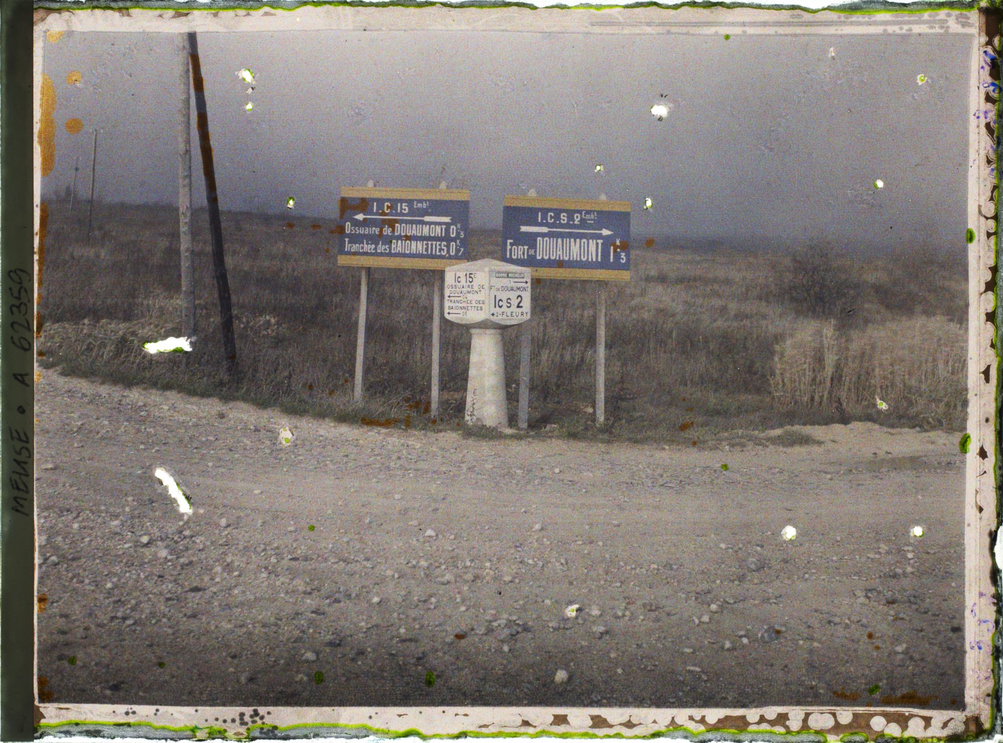 Image représentant Meuse, Douaumont, Le Carrefour des routes du Sommet du plateau