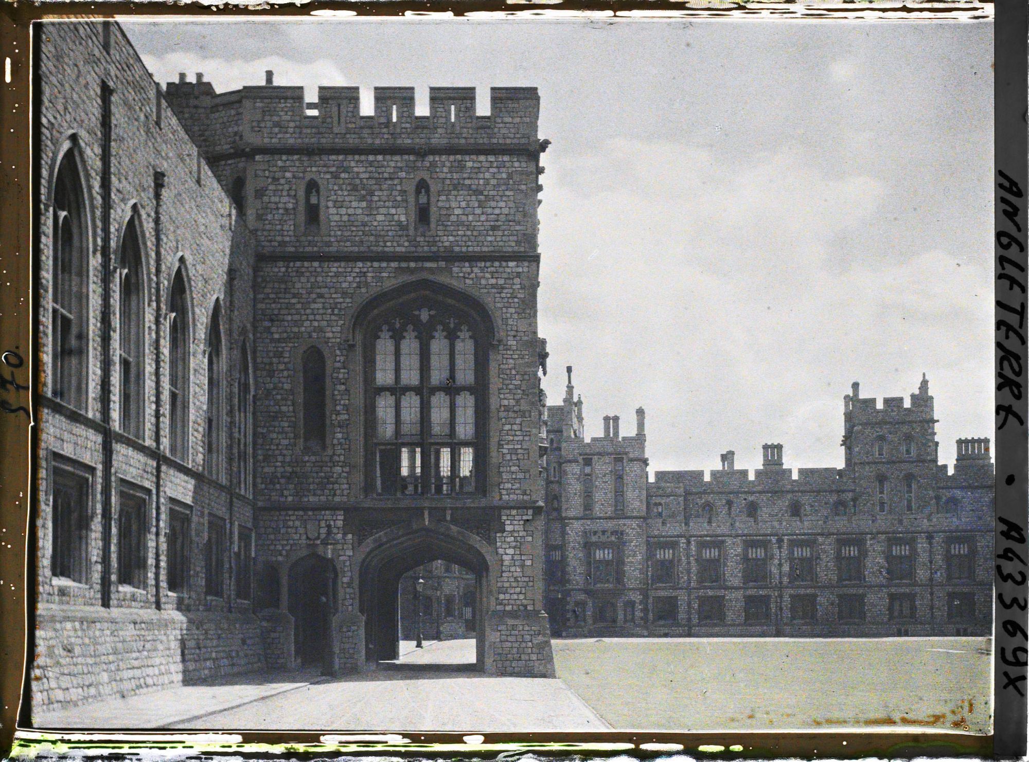 Image représentant La haute cour du château de Windsor