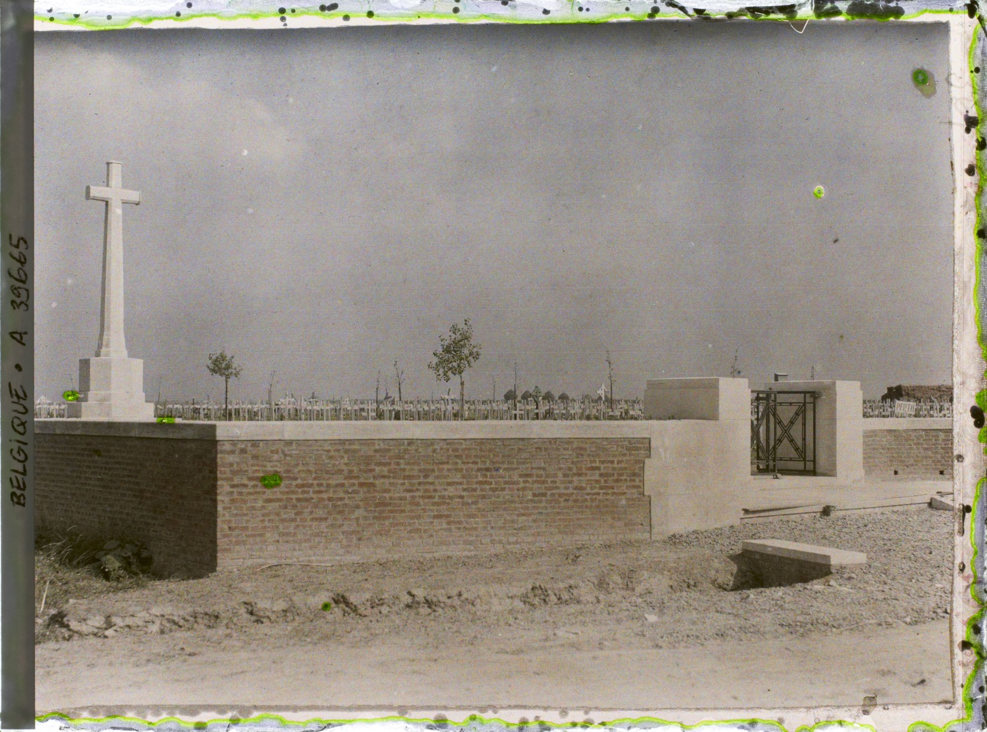 Image représentant Belgique, Zillebeke, Le Grand Cimetière Anglais