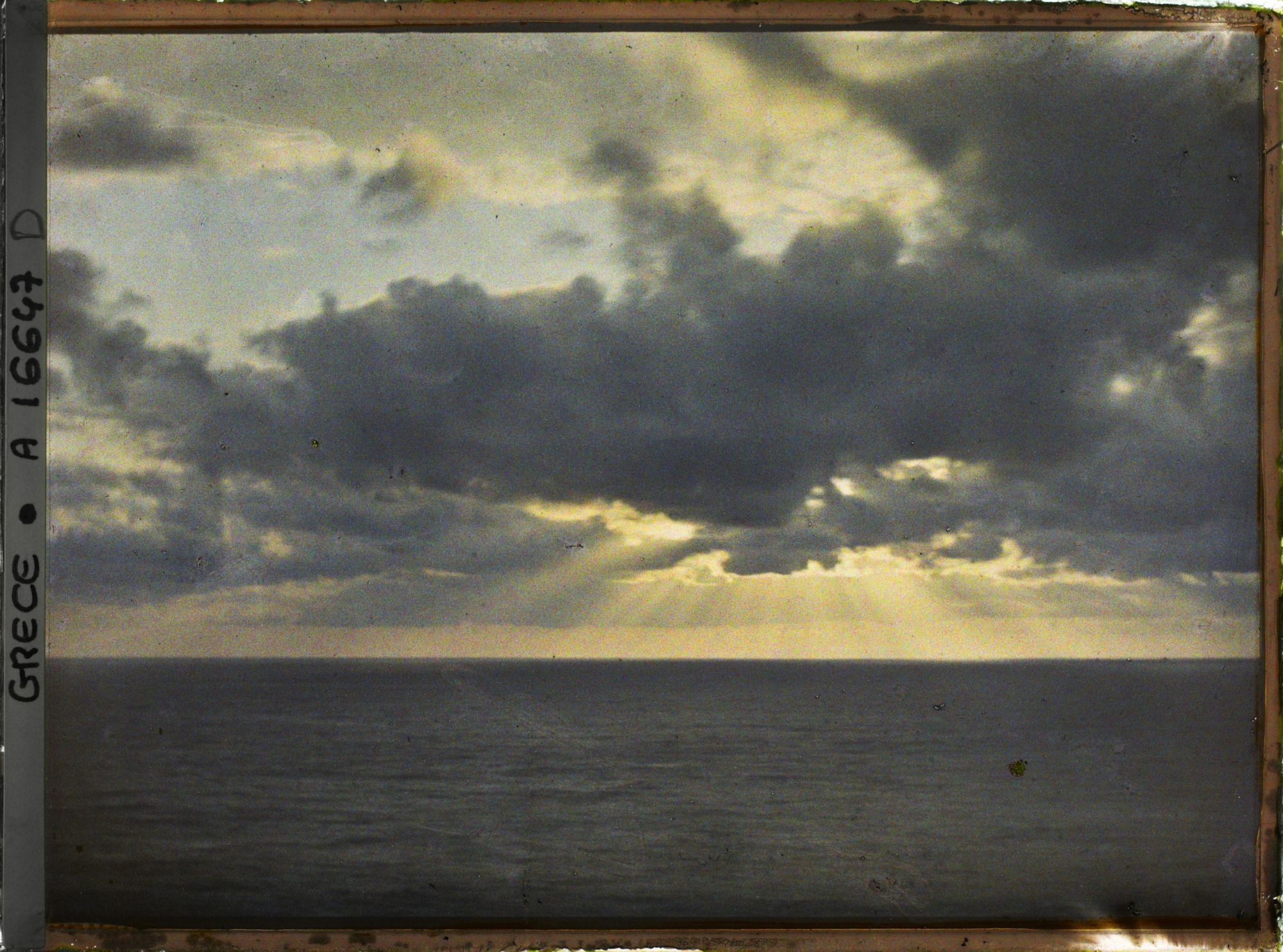 Image représentant Turquie, Mont Athos, Stravonikita, Lever de Soleil sur la mer