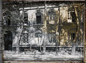 Image représentant Union des Colonies Etrangères en France en faveur des victimes de guerre au 28 avenue de New-York (ancien quai Debilly)