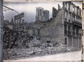Image représentant France , Reims, Ensemble de ruines
