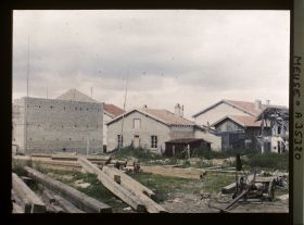 Image représentant France, Les Islettes, Reconstructions place de l'Eglise