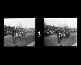 Image représentant Près du parc Hibiya, préparatifs pour la revue des pompiers