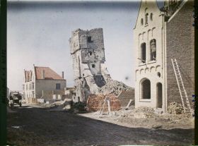 Image représentant Belgique, Dixmude, Observatoire Allemand et maisons neuves
