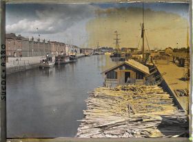 Image représentant Le port intérieur vu du pont tournant sur le Gävlean