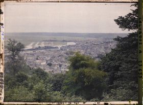 Image représentant La ville depuis le mont Joli