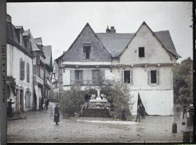 Image représentant Le reposoir de la Fête-Dieu au port de Saint-Goustan