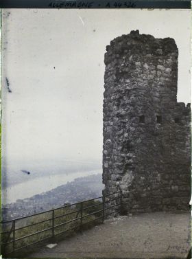 Image représentant Allemagne, Königswinter, Ruines du Drachenfels