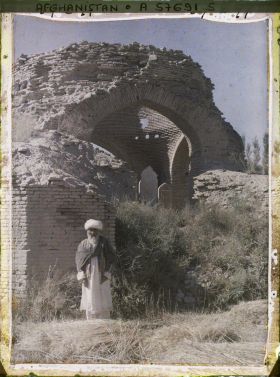 Image représentant Afghanistan, Meidan, Tombes persanes du XVIe S. . autre aspect