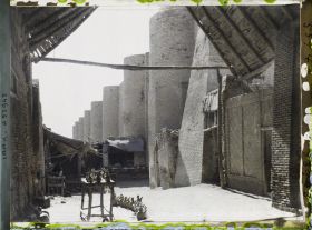 Image représentant Mur extérieur de la mosquée fortifiée d&#039;Ali, échoppes