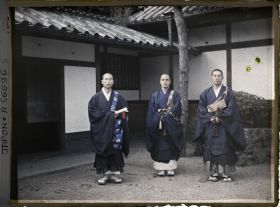 Image représentant Temple Hôryû-ji : trois moines bouddhistes