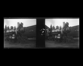 Image représentant Une locomotive et un wagon de l'union Pacific Railway en gare de Sacramento